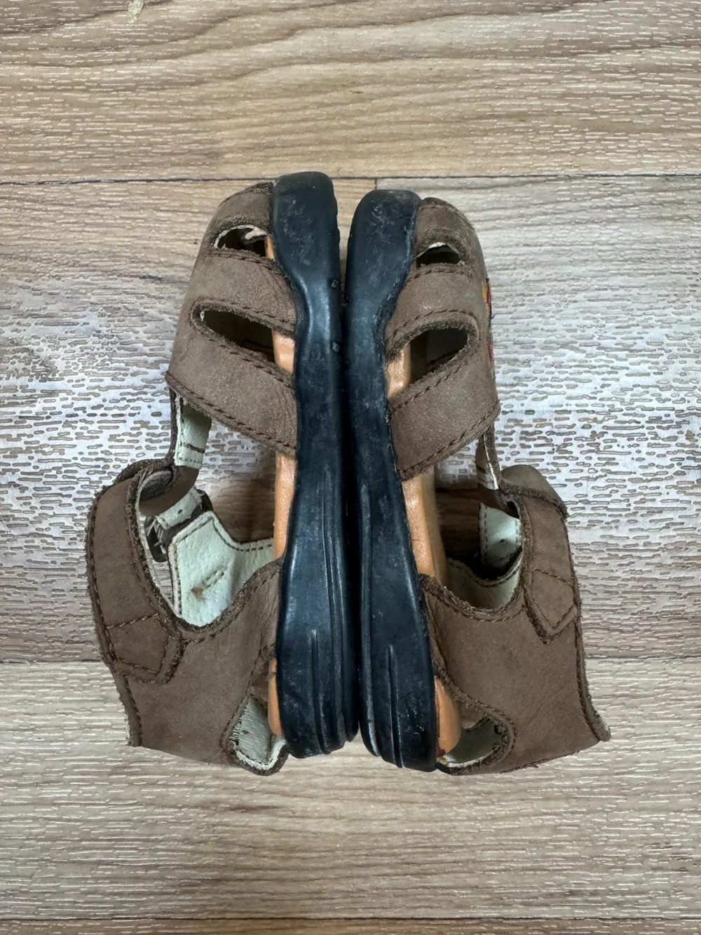 Munchkin Stride Rite Sz 4 Toddler Brown Leather Sandals with Colorful Embroidery